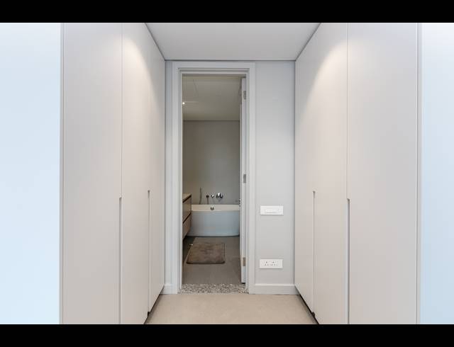 1 BEDROOM APARTMENT TO LET IN WATERFRONT